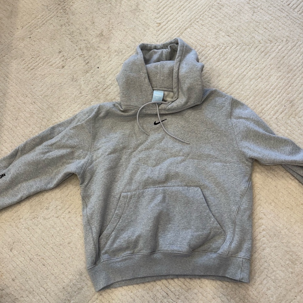 Men’s Nike Hoodie - Size Medium